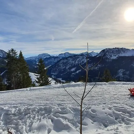 Διαμέρισμα Breitenberg - 2,5-zimmer Mit Suedbalkon Und Traumhaftem Bergblick Ruhig Gelegen In Mitte Pfronten